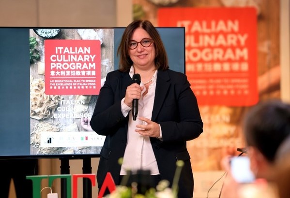 意大利驻沪总领事安缇雅（Tiziana D’Angelo）对本次烹饪体验活动表示支持