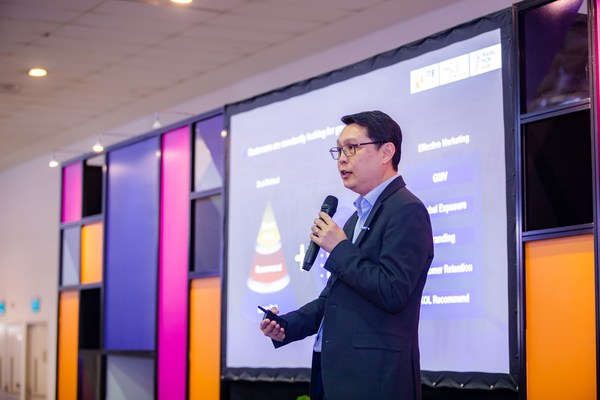 Boon Sian Chai, Managing Director and Vice President (International Markets) at Trip.com Group, delivering a keynote presentation at ITB Asia – Travel Tech Asia