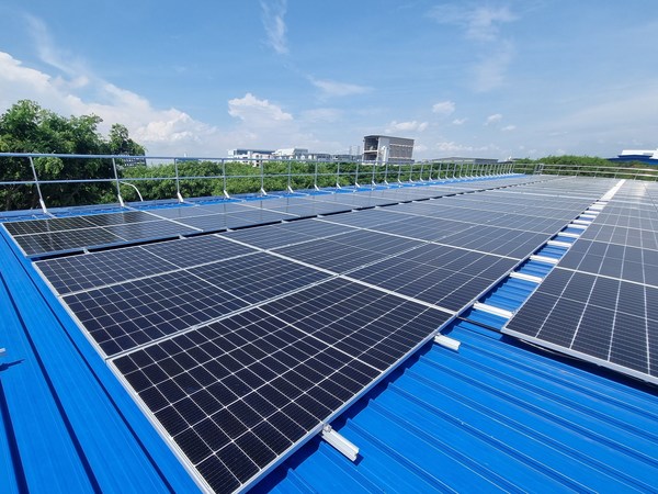 Image: site of customer in Singapore where the solar rooftop is installed by TotalEnergies ENEOS