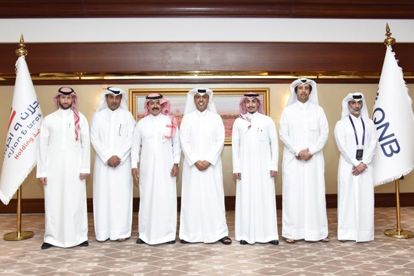 阿吉兰兄弟控股集团与卡塔尔国家银行签约现场