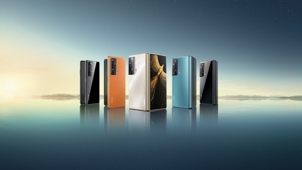 HONORが次世代折り畳み式スマートフォンのフラッグシップ機HONOR Magic VsとHONOR 80シリーズの中国発売を発表