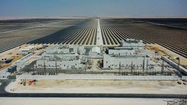 Qatar's 800MW power plant deploying LONGi modules connected to the grid