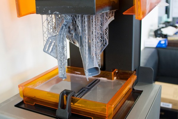 BOMAR低聚物助力配方师配制高质量3D打印树脂
