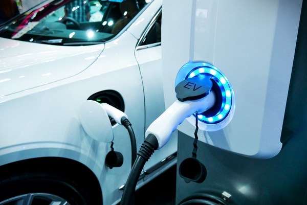 艾利丹尼森推出新能源汽车动力电池材料解决方案