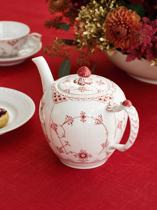 皇家哥本哈根中国限定全新宝石红半蕾丝唐草系列茶壶