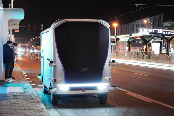 AW Roboard-Van