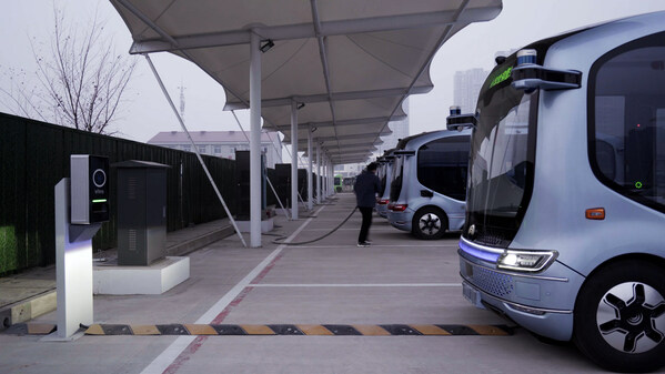 WiTricity Wirelessly Charges Autonomous E-Buses in an Industry First
