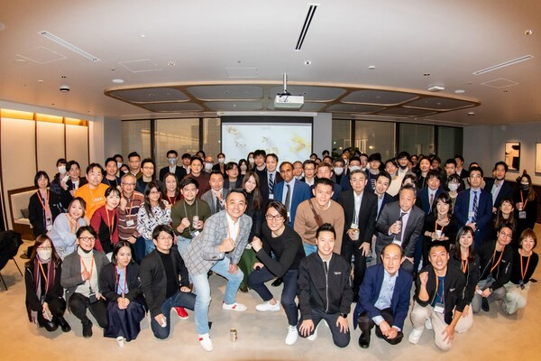 Vpon celebrates move into its new Tokyo office