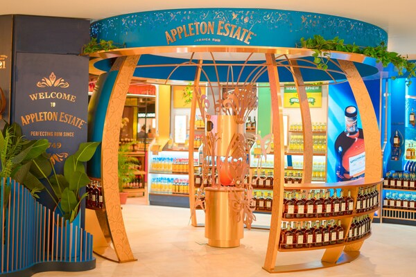 世界初のAPPLETON ESTATEのラム酒専門店が、ジャマイカのサングスター国際空港にオープン