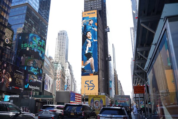 Setiawan/Ahsan and Team VICTOR Light up Times Square Billboard to Celebrate VICTOR's 55th Anniversary