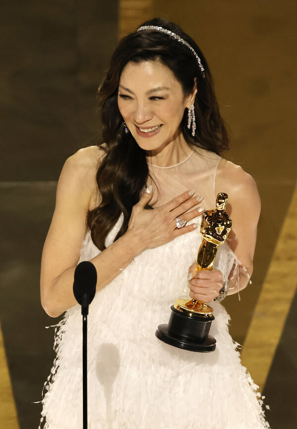 Best Actress Michelle Yeoh in Moussaieff at Oscars 95th Academy Awards
