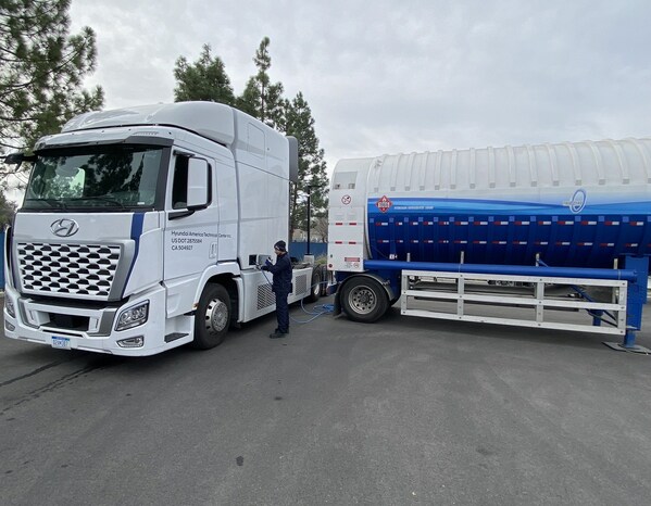 Hyundai Class 8 XCIENT fuel cell truck fuels at a First Element high capacity mobile refueler, part of a pilot program for several other heavy duty fuel cell vehicle manufacturers.The truck is servicing routes throughout California.