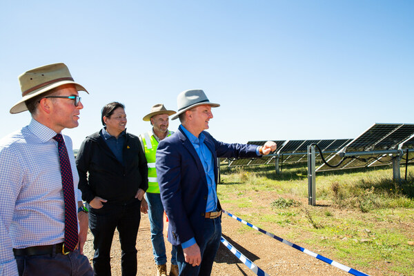 We inaugurated our 521 MW New England Solar, one of the largest hybrid renewable energy facilities in Australia. Attending the milestone event were Chris Bowen MP, minister for climate change and energy, Adam John Marshall MP, member for Northern Tablelands, Eric Francia, ACEN president and CEO, and Anton Rohner, ACEN Australia CEO.
