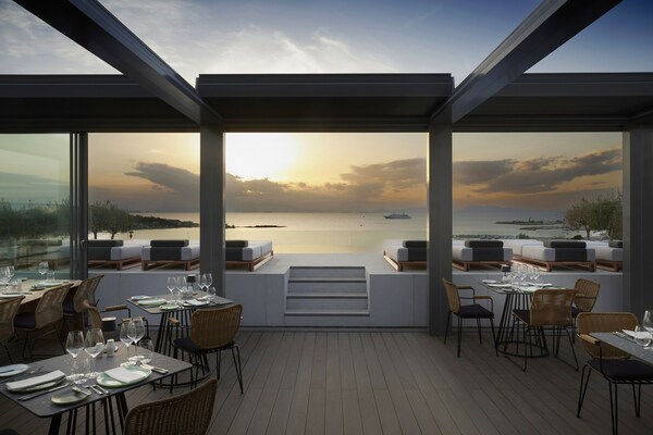 Dusit Hotels and Resorts makes its grand debut in Europe, opens Dusit Suites Athens in Greece's beautiful capital
