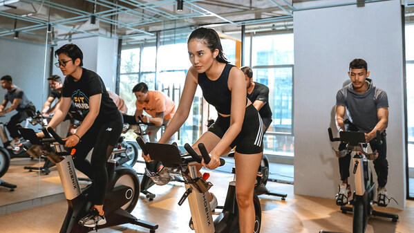 Jakarta (10/04)- Successfully raised US$ 6.5 million, Fit Hub aims to expand its offline and online presence by opening 100 new clubs by year-end, offering free workout content, introducing e-commerce, and hiring more talent.
