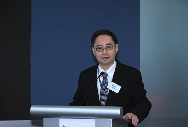 香港綠色金融協會主席及會長馬駿博士