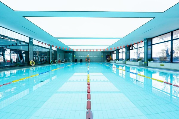 北京皇家格兰云天大酒店泳池