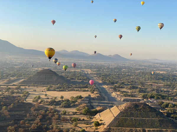 墨西哥城四季酒店 - 乘坐热气球于城市上空收获全新的视野