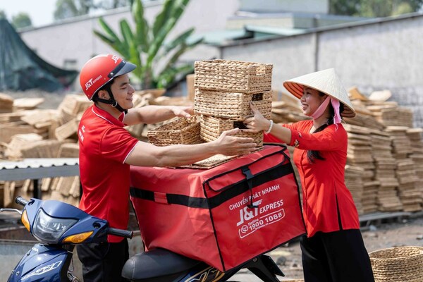 J&T Express provides logistics support for handicraft businesses