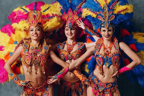 Samba dancers will light up the night with their performances at the Super Summer Splash Poolside Party.