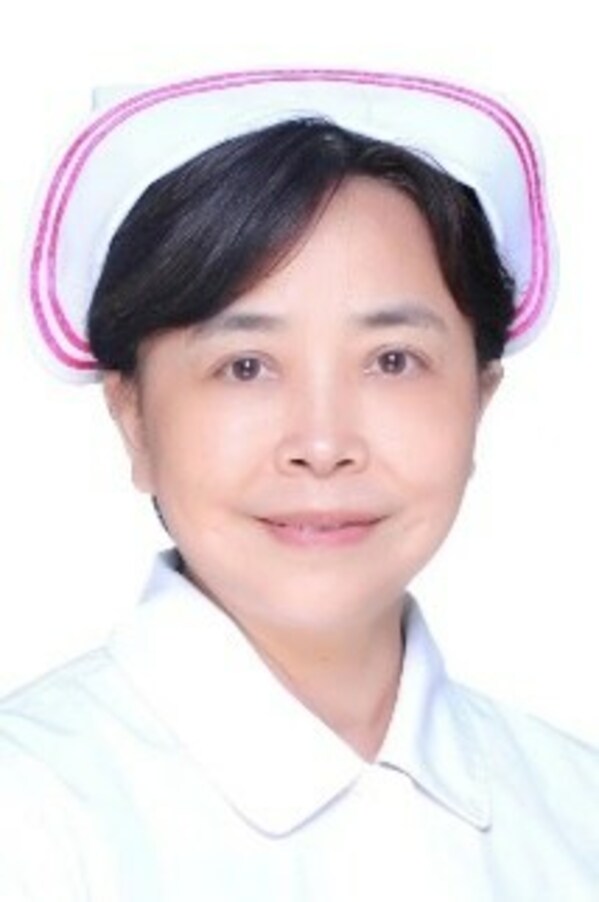 重庆医科大学附属第一医院普内科护士长兼内分泌科护士长 刘智平