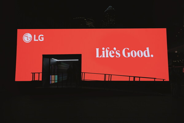 LG INSTAVIEW FRIDGE TO LIFT THE 'MOODUP' AT VIVID SYDNEY 2023