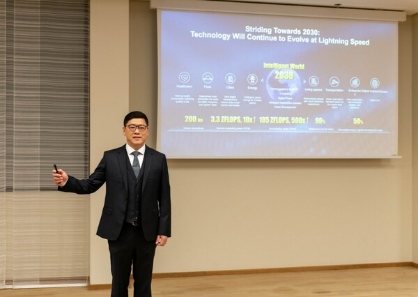 Michael Qiu, Presiden Jabatan Jualan Pemasaran & Penyelesaian Pusat Data Global, Huawei Enterprise BG