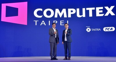 「2023台北国際コンピュータ見本市（COMPUTEX 2023）」は明日（5/30）より台北市の南港第１展示ホール及び第２展示ホールで開催されます。世界の技術革新エネルギーを台湾に迎えるため、主催機関である中華民国対外貿易発展協会（TAITRA、日本での名称は台湾貿易センター）と台北市電脳商業同業公会（TCA）は今日グローバル記者会見を開き、コロナ禍後初めて海外のメディアと対面しました。写真向かって左側がTCAの彭双浪理事長、向かって右側がTAITRAの黃志芳董事長。