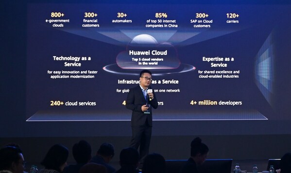 James Huang, Huawei Cloud's Global FinTech Solution Sales Director