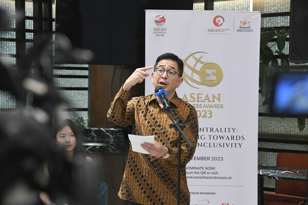 Giải thưởng Doanh nghiệp ASEAN 2023 hiện đã mở đơn đăng ký: Giới thiệu tiến bộ kinh tế của các nước ASEAN