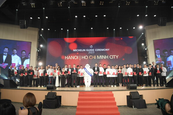 103 Nhà hàng được vinh danh trong ấn bản đầu tiên của MICHELIN Guide Hà Nội & thành phố Hồ Chí Minh, bao gồm 4 Nhà hàng nhận Sao MICHELIN