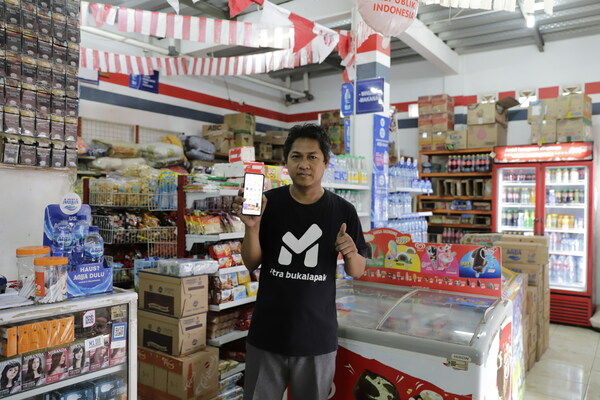 Waryanto, one of Mitras with over 10x income increase.