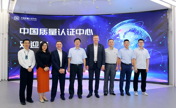 DEKRA德凯亚太区总裁Mike Walsh一行访问中国质量认证中心