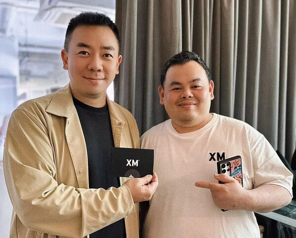 【左】AIOX主席Marc Lin，【右】XM Studios联合创始人兼首席执行官Ben Ang