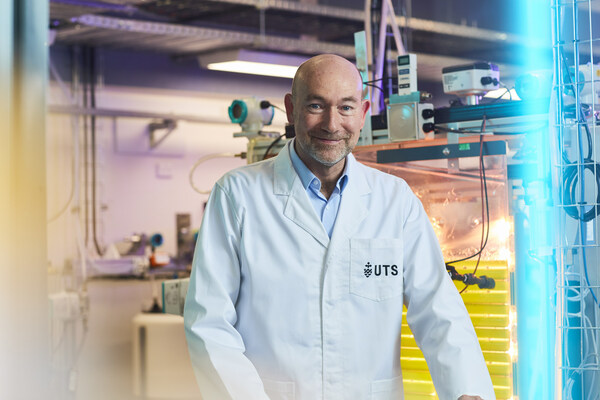 Distinguished Professor Peter Ralph, Director of the Deep Green Biotech Hub at UTS, is one of the panellists for Science + Industry Partnership in Action. Image: Toby Burrows.
