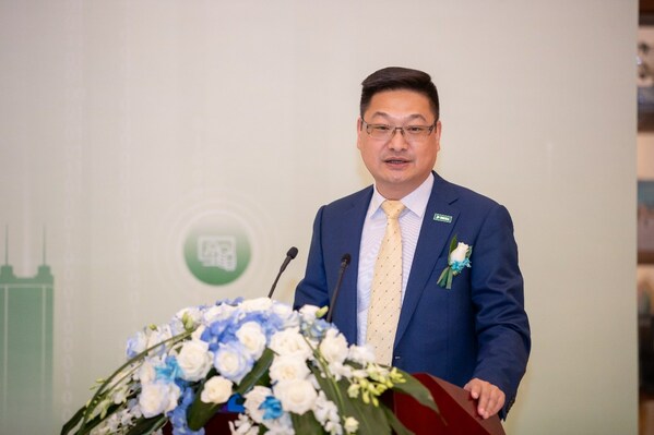 DEKRA德凯中国汽车和工业服务副总裁华伟发表致辞