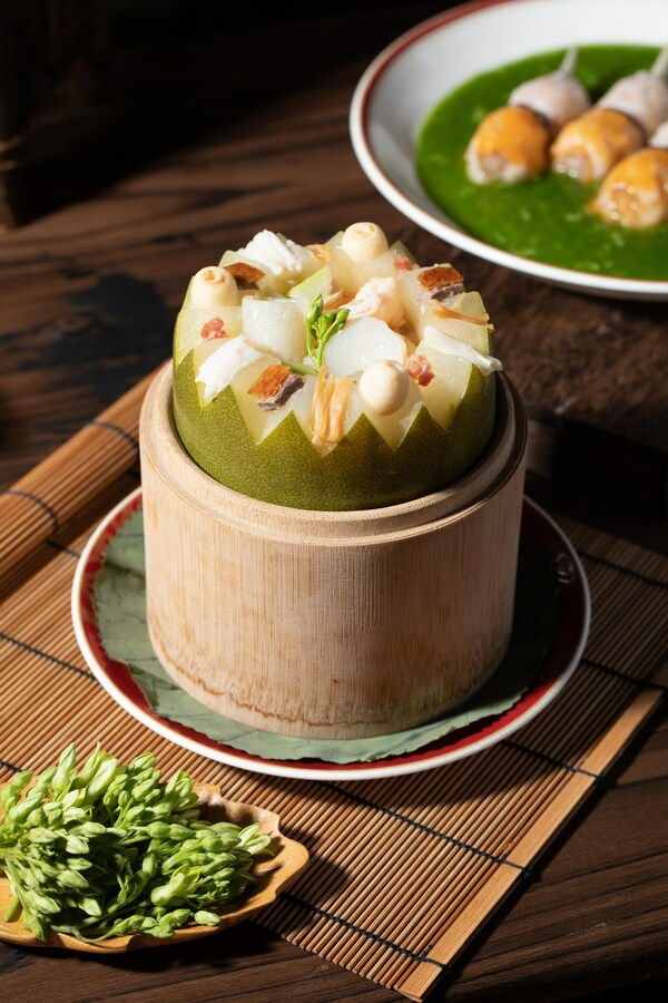 Guests can enjoy Double-boiled Fish Maw and Shark Fin Soup in Mini Winter Melon at Pang’s Kitchen.