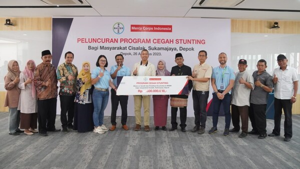 The launch of the Stunting Prevention program for the residents of Cisalak, Depok. This program will reach 2,250 beneficiaries in the Cisalak, Sukmajaya, Depok neighborhoods, providing clean water facilities, education, and health training.