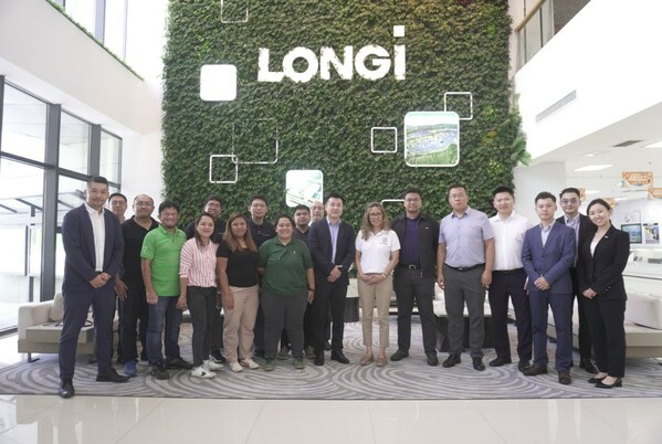 ABOITIZ POWER khám phá cơ hội hợp tác với LONGi nhằm thúc đẩy thị trường năng lượng xanh tại Philippines