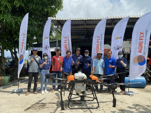 Huida Tech and Agri Fly collaborate to revolutionize agriculture in Vietnam.