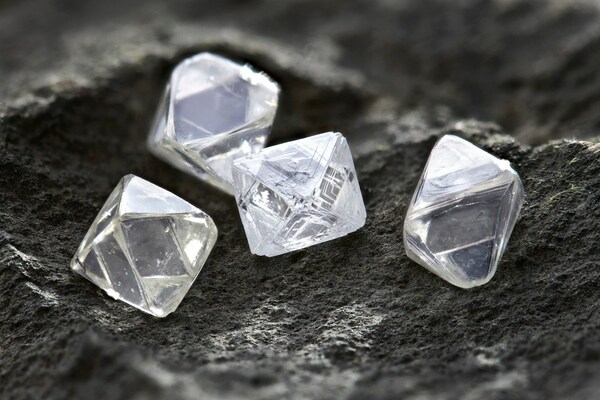 天然钻石协会与多家知名珠宝品牌伙伴达成战略合作