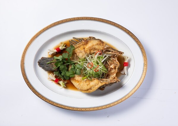 尚品海鮮火鍋 — 油浸黃皮筍殼魚