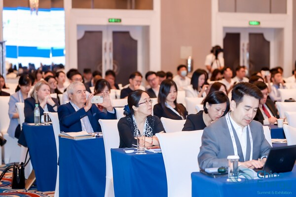 中国国际LNG及氢能峰会暨展览会于北京开幕
