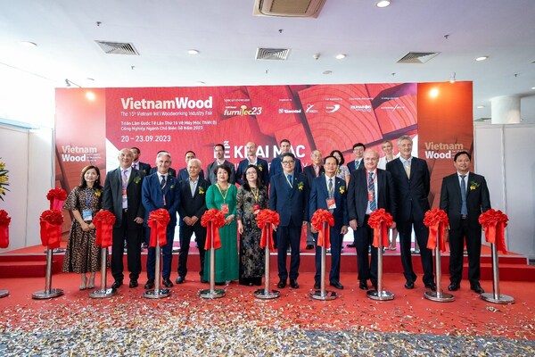 VietnamWood, a longstanding international platform in the Vietnam woodworking industry, has evolved with the sector from mechanization to automation and digitalization.