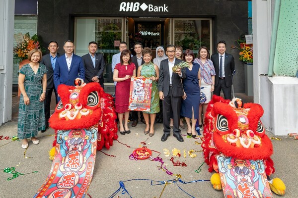 In celebration of the opening of its bigger and better Jurong East Branch, RHB Singapore offers one of the highest 12-month fixed deposit interest rates in the market at 3.68% per annum.