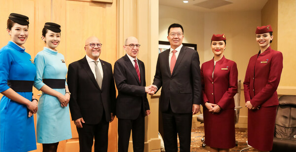 Xiamen Airlines Chairman Zhao Dong met with Qatar Airways Group CEO Akbar Al Baker