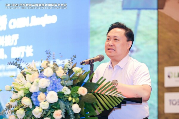 江西省科技厅党组成员、副厅长陈金桥为大会致欢迎辞