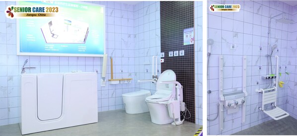 （左）美标逸享系列步入式浴缸、电动升降座厕椅；（右）伊奈SMA全身淋浴器