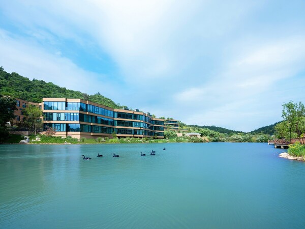 Dusit Thani Mogan Mountain, Huzhou, makes its debut offering luxurious wellness-focused retreats amidst nature - just a short drive from the city centre