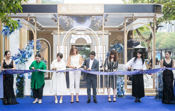 EviDenS de Beauté、中国初のカウンターを杭州の銀泰百貨に開設